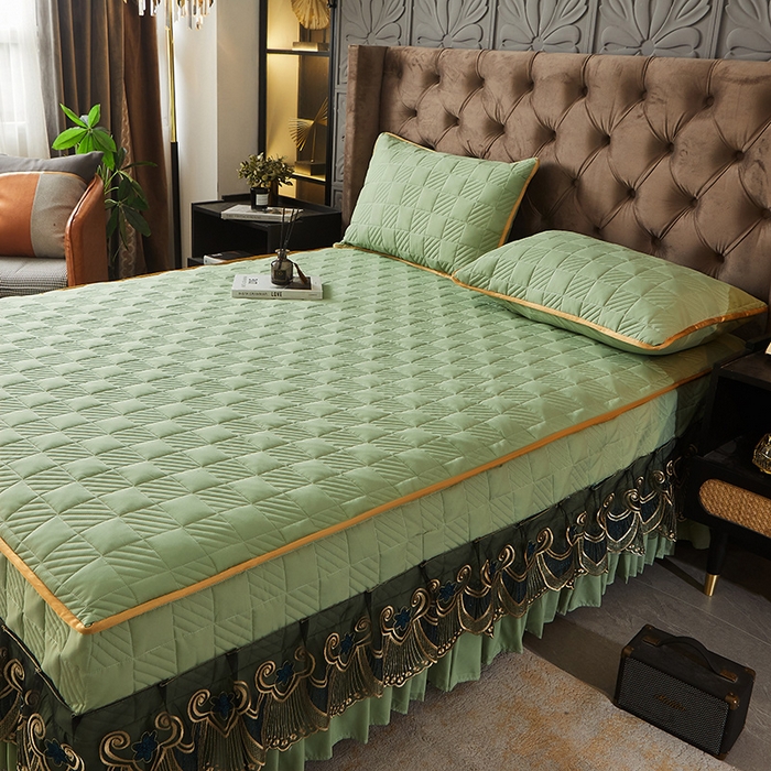 91家纺网 家纺一手货源 找家纺 锦逸家居 2024新款加厚磨毛轻奢夹棉床裙床笠三件套系列 佳人-抹茶绿