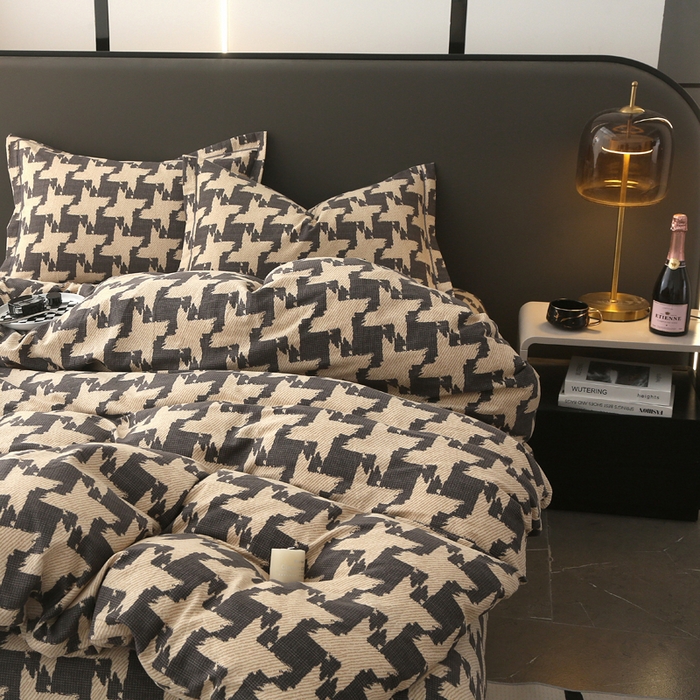 91家纺网 家纺一手货源 找家纺 大吉  2024新款加厚喷气全棉磨毛被套 墨菲