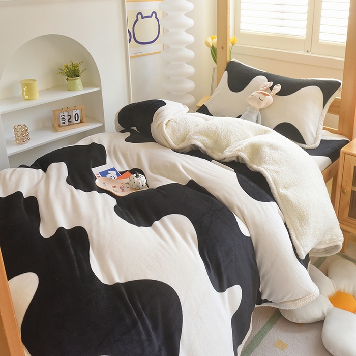 91家纺网 家纺一手货源 找家纺 多乐家纺 2024新款学生宿舍牛奶绒羊羔绒三件套 摩卡