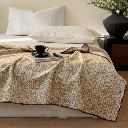 91家纺网 家纺一手货源 找家纺 （总）FORTWO家纺 2024新款丝绒兔毛双面盖毯-午歇毯