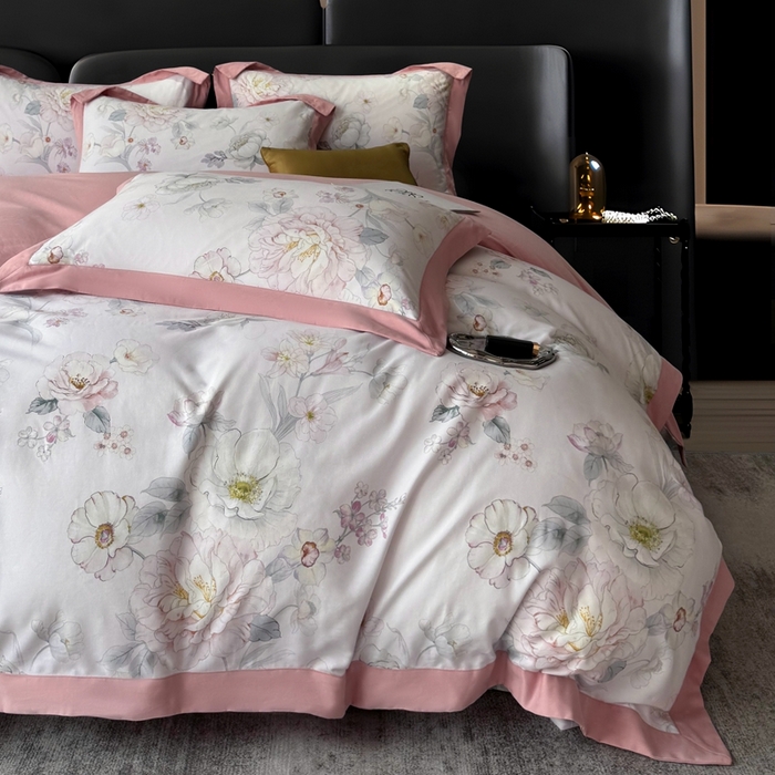 91家纺网 家纺一手货源 找家纺 朵希曼 2026新款全棉大宽边拼角磨毛四件套 回眸一笑米