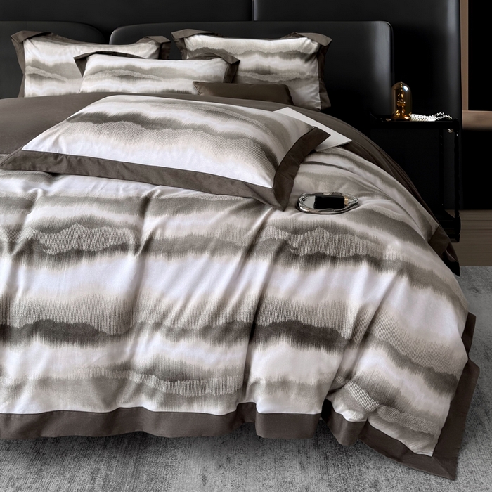 91家纺网 家纺一手货源 找家纺 朵希曼 2026新款全棉大宽边拼角磨毛四件套 一生之水