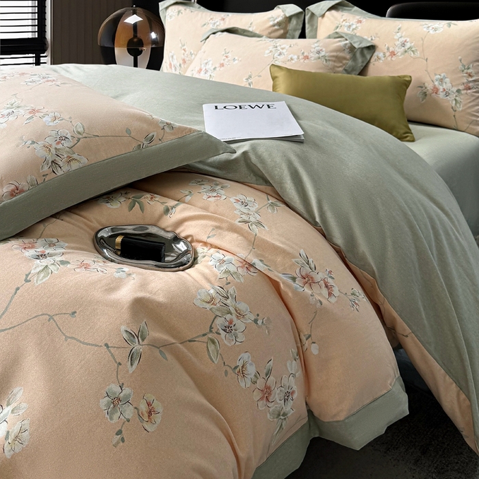 91家纺网 家纺一手货源 找家纺 朵希曼 2026新款全棉大宽边拼角磨毛四件套 朵缇桔