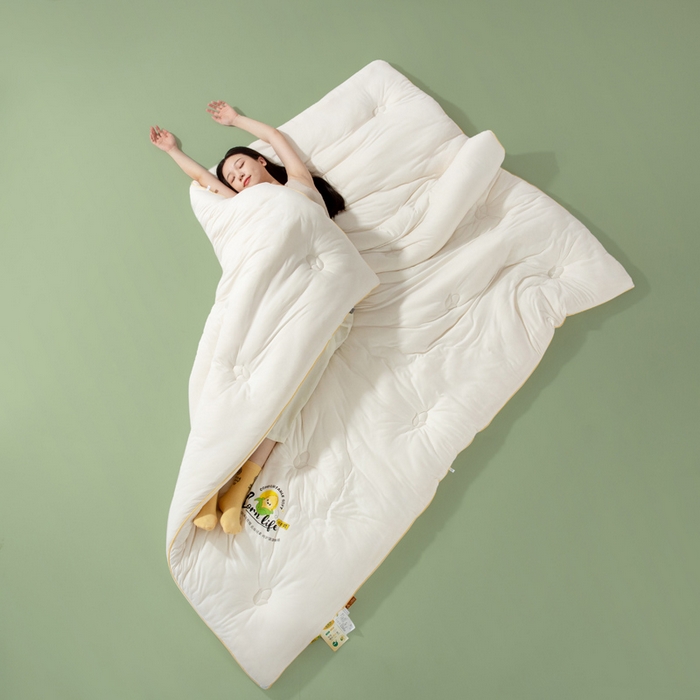 91家纺网 家纺一手货源 找家纺 慕尚家纺 2025新款玉米纤维针织棉被 玉米白