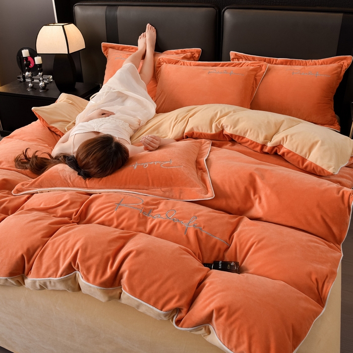 91家纺网 家纺一手货源 找家纺 2024新款A类加厚保暖婴儿绒四件套-洛伊系列 珍珠橙+轻奢黄