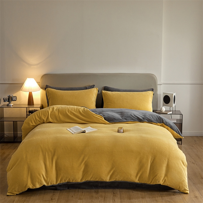 91家纺网 家纺一手货源 找家纺 凡客家居 2024新款A类加厚230克纯色双拼牛奶绒四件套 姜黄+深灰