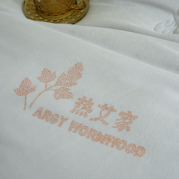 91家纺网 家纺一手货源 找家纺 丽卡家纺 2024新款热艾家春秋被 灰色