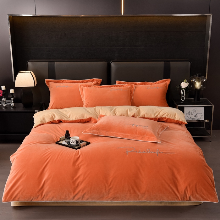 91家纺网 家纺一手货源 找家纺 2024新款A类加厚保暖婴儿绒四件套-洛伊系列 珍珠橙+轻奢黄