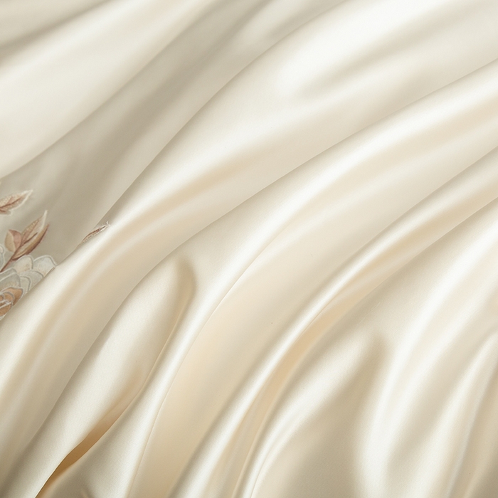 91家纺网 家纺一手货源 找家纺 （总）2024新款亲肤舒适时尚轻奢四件套--幸福里-奶昔白