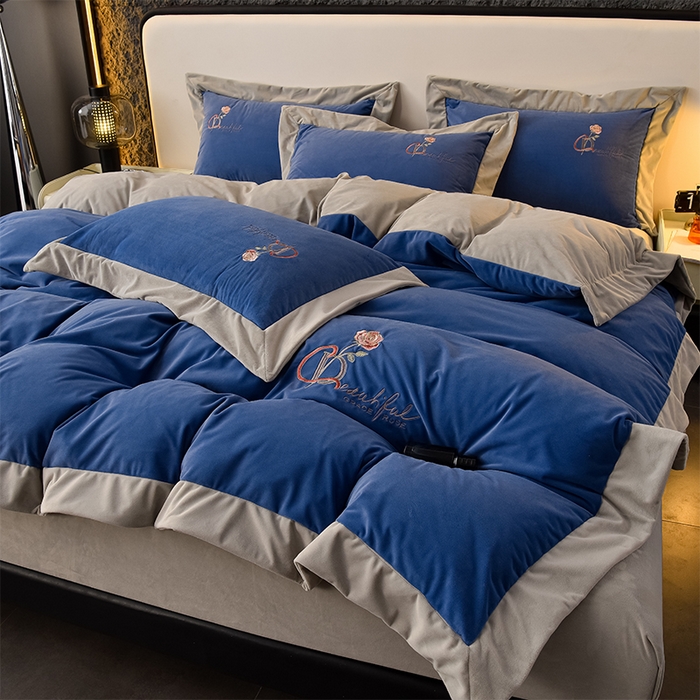 91家纺网 家纺一手货源 找家纺 2024新款加厚保暖A类婴儿绒四件套-朵拉系列 朵拉-景泰蓝+星空灰