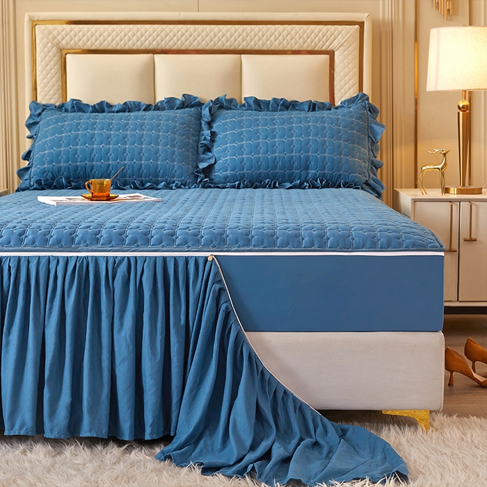 91家纺网 家纺一手货源 找家纺 锦逸家居 2024新款可拆卸包边夹棉磨毛花边两用床裙床笠两用-优雅 优雅-雾霾蓝