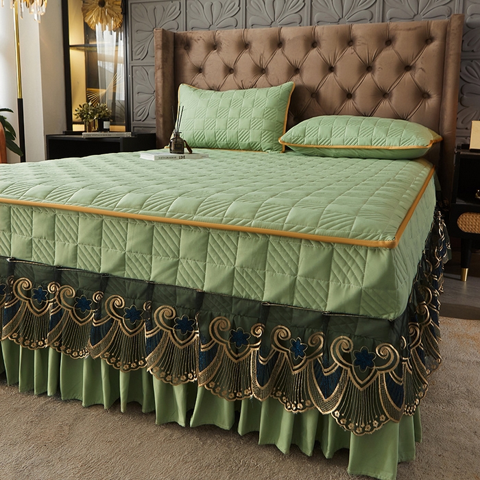 91家纺网 家纺一手货源 找家纺 锦逸家居 2024新款加厚磨毛轻奢夹棉床裙床笠三件套系列 佳人-抹茶绿