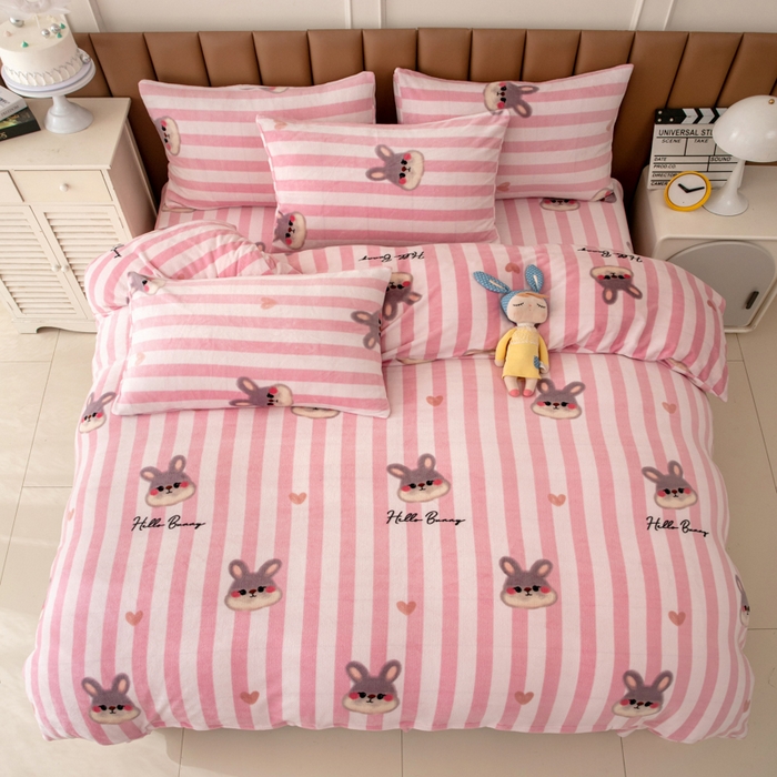 91家纺网 家纺一手货源 找家纺 乐居坊 2024新款高克重牛奶绒印花保暖四件套 可爱多-粉