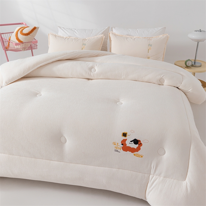 91家纺网 家纺一手货源 找家纺 爱来伊家纺 2024新款三体羊绒加厚保暖冬被芯大豆纤维被春秋被子被芯 山体羊绒大豆被-奶白