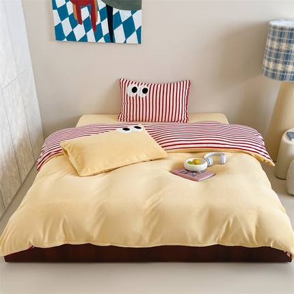 91家纺网 家纺一手货源 找家纺 （总）觅糖家纺 2024新款高克重全消光牛奶绒毛巾绣大眼萌系列四件套