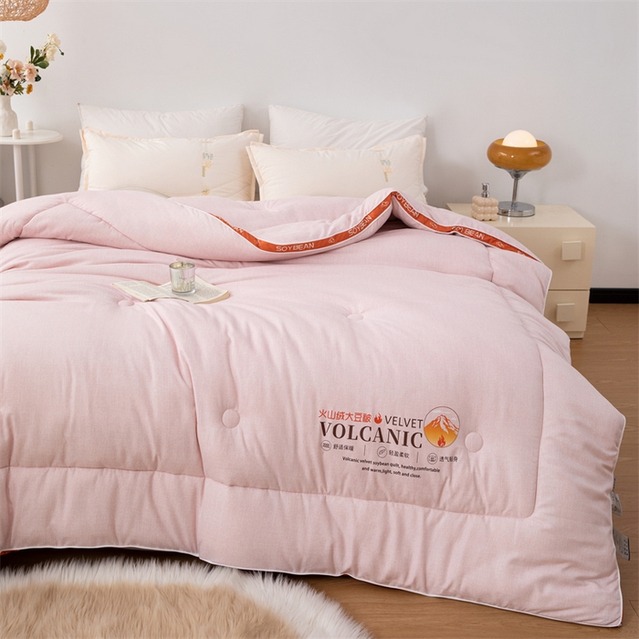 91家纺网 家纺一手货源 找家纺 爱来伊家纺 2024新款火山绒大豆被立体边大豆纤维冬被被子被芯春秋被 火山绒大豆被-樱花粉