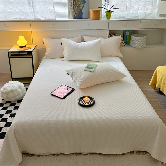 91家纺网 家纺一手货源 找家纺 琳可家居 2024新款50支贡缎超柔全棉磨毛床盖三件套可搭冬被大梨床盖基础百搭款 本白_全棉磨毛