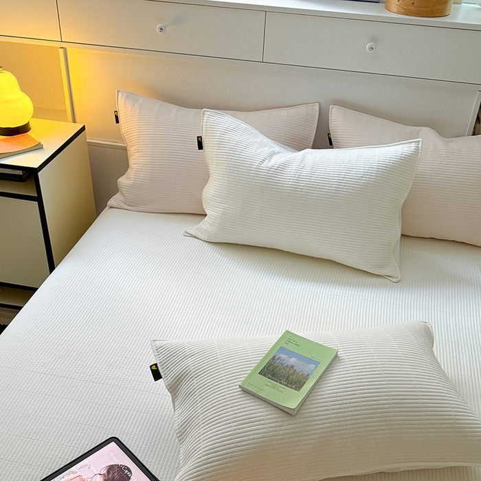 91家纺网 家纺一手货源 找家纺 琳可家居 2024新款50支贡缎超柔全棉磨毛床盖三件套可搭冬被大梨床盖基础百搭款 本白_全棉磨毛