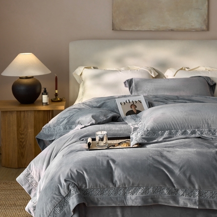 91家纺网 家纺一手货源 找家纺 （总）时亿家居 2024新款300g婴肤绒四件套-爵士系列