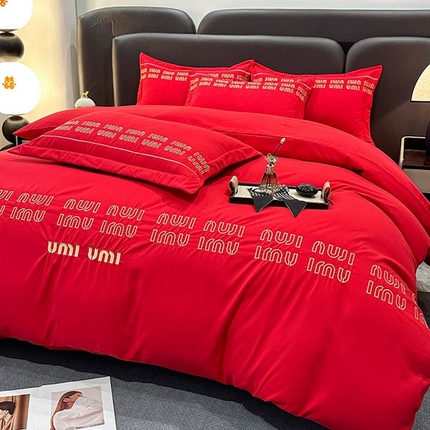 91家纺网 家纺一手货源 找家纺 富宁家纺 2025新款高端时尚大红色婚庆刺绣木锦棉四件套【提供买家秀】花开浪漫