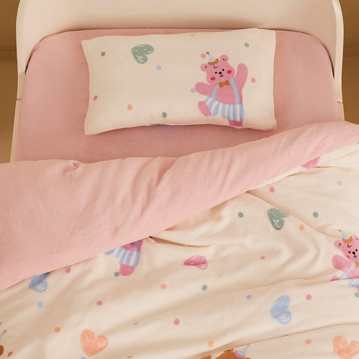 91家纺网 家纺一手货源 找家纺 嗨生活 2025新款牛奶绒被子 儿童被芯 幼儿园被子 春秋被 冬被 爱心小熊