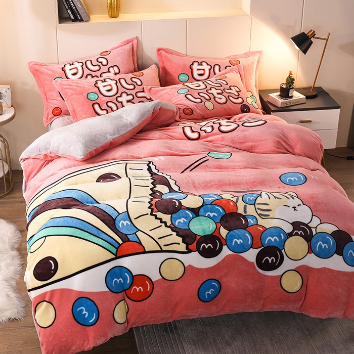 91家纺网 家纺一手货源 找家纺 凡客 2024新款牛奶绒大版印花四件套 猫趣