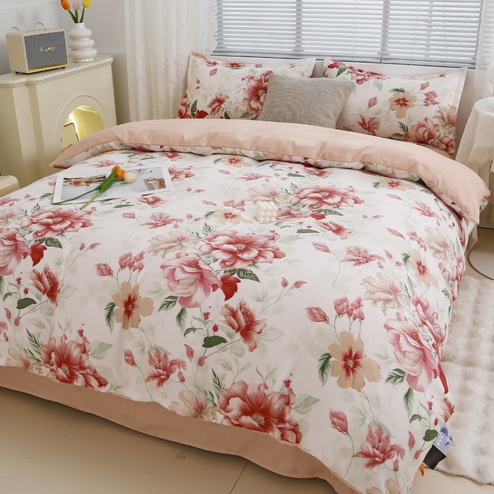 91家纺网 家纺一手货源 找家纺 友承 2025新款亲肤磨毛植物羊绒印花四件套 傍花随柳