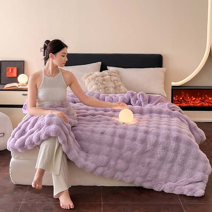 91家纺网 家纺一手货源 找家纺 2024新款A类法式高克重兔绒多功能毛毯被套双用盖毯 香芋紫-毛毯