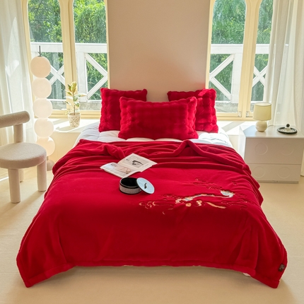 尚品绵羊毛毯 2025新款高端婚庆毛毯双层加厚仿貂皮草绣花毯盖毯 如意