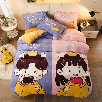 91家纺网 家纺一手货源 找家纺 凡客 2024新款牛奶绒大版印花四件套 初恋