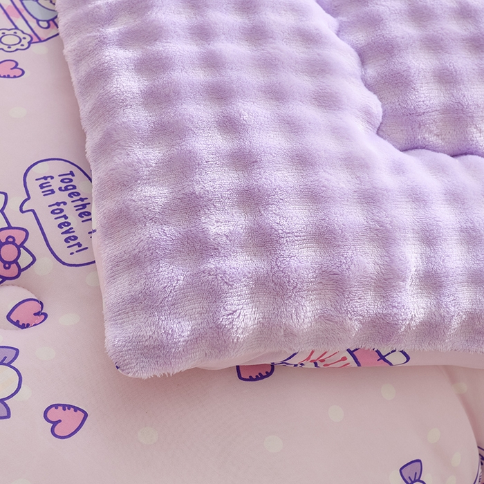 91家纺网 家纺一手货源 找家纺 艾兜坊 2024新款A类针织棉兔毛绒被冬被春秋被被芯被子 凯蒂猫-朵朵