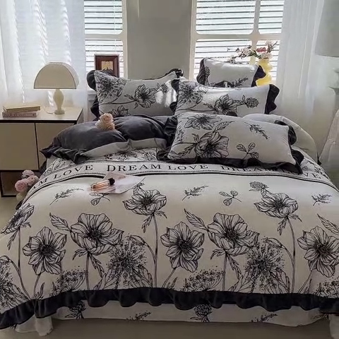 91家纺网 家纺一手货源 找家纺 韩约家纺 2024新款牛奶绒花边款印花四件套 如伊