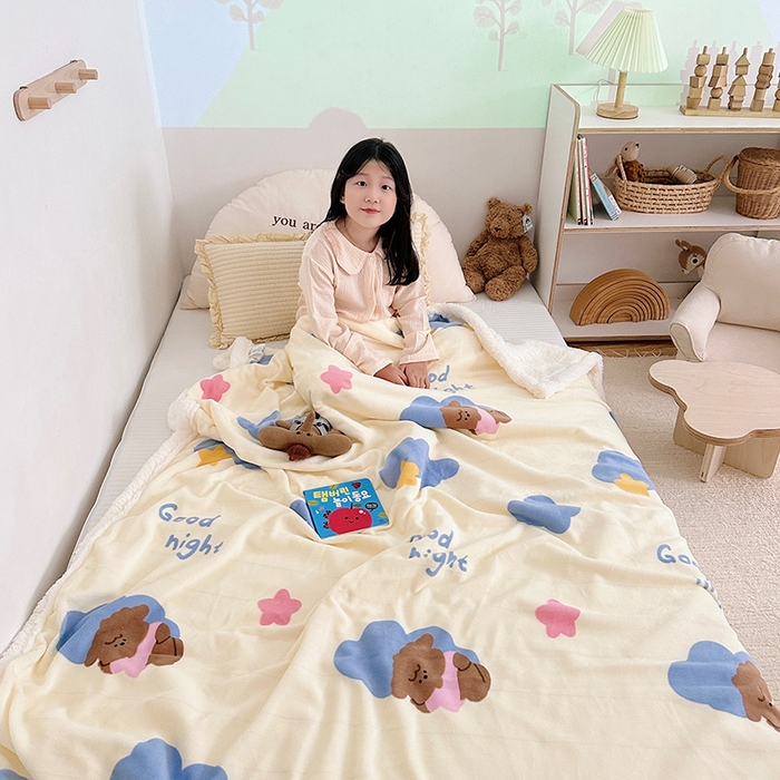 91家纺网 家纺一手货源 找家纺 大元 2025新款牛奶绒羊羔绒毛毯 安睡熊