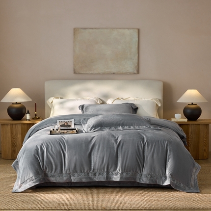 时亿家居 2024新款300g婴肤绒四件套-爵士系列 爵士 涩灰