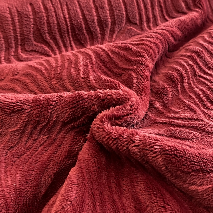 91家纺网 家纺一手货源 找家纺 新方向 2025新款全消光A类烂花牛奶绒四件套-雨纱暮歌 雨纱暮歌-酒红