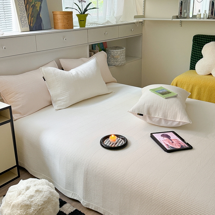 91家纺网 家纺一手货源 找家纺 琳可家居 2024新款50支贡缎超柔全棉磨毛床盖三件套可搭冬被大梨床盖基础百搭款 本白_全棉磨毛