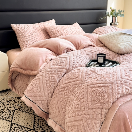 91家纺网 家纺一手货源 找家纺 （总）2025新款欧式提花塔芙绒床单款四件套