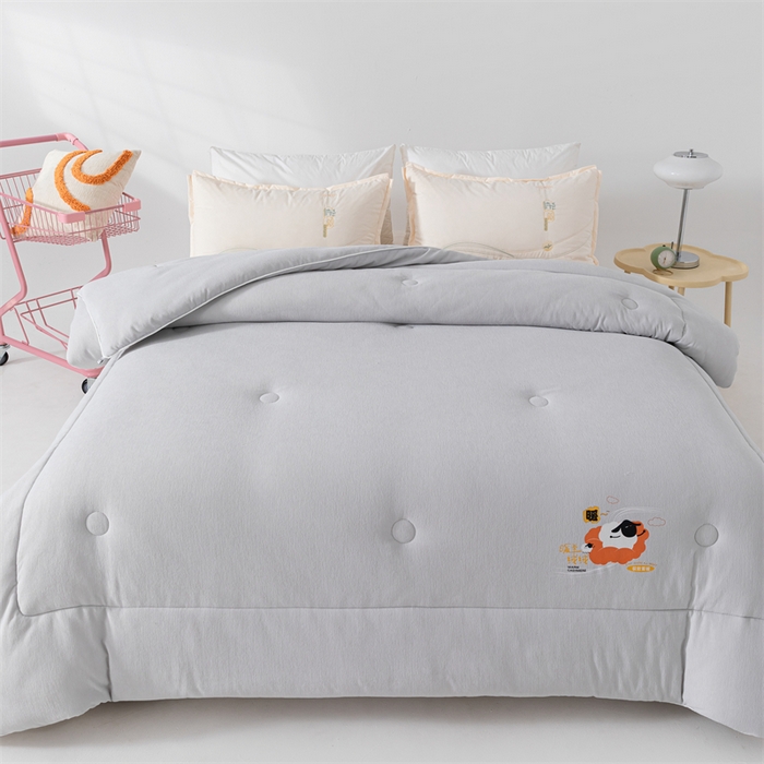 91家纺网 家纺一手货源 找家纺 爱来伊家纺 2024新款三体羊绒加厚保暖冬被芯大豆纤维被春秋被子被芯 山体羊绒大豆被-浅灰