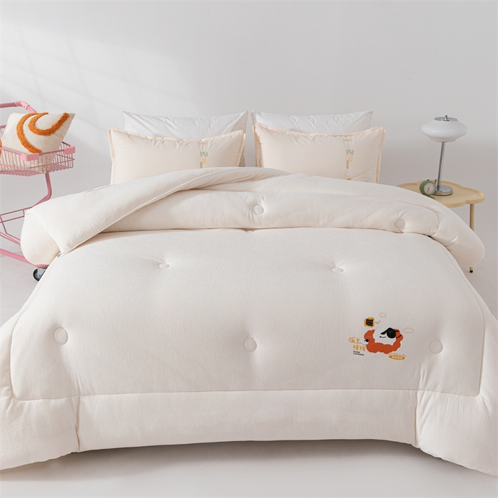 91家纺网 家纺一手货源 找家纺 爱来伊家纺 2024新款三体羊绒加厚保暖冬被芯大豆纤维被春秋被子被芯 山体羊绒大豆被-奶白