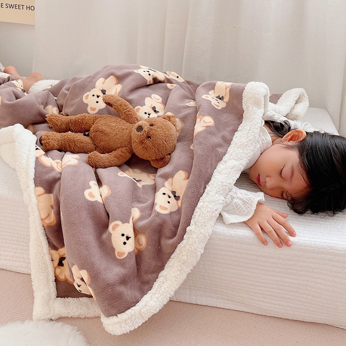 91家纺网 家纺一手货源 找家纺 大元 2025新款牛奶绒羊羔绒毛毯 韩国熊咖