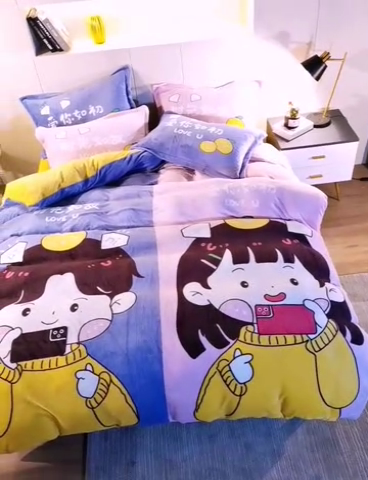 91家纺网 家纺一手货源 找家纺 凡客 2024新款牛奶绒大版印花四件套 初恋