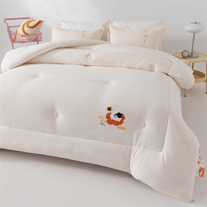 91家纺网 家纺一手货源 找家纺 爱来伊家纺 2024新款三体羊绒加厚保暖冬被芯大豆纤维被春秋被子被芯 山体羊绒大豆被-奶白