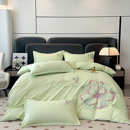 91家纺网 家纺一手货源 找家纺 （总）帝菲妮 2025新款国潮风亲肤棉七彩琉璃绣四件套-锦瑟