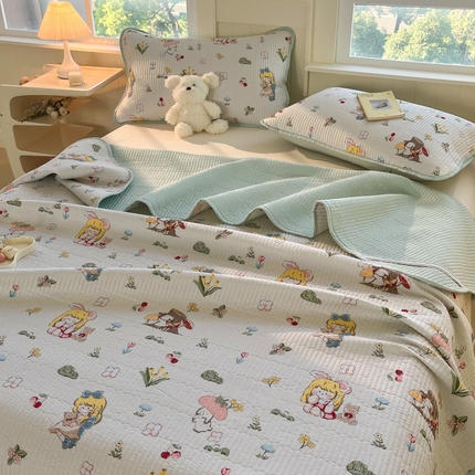 91家纺网 家纺一手货源 找家纺 （总）女子家纺 2024新款全棉印花双面床盖-自然光