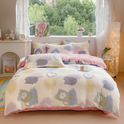 91家纺网 家纺一手货源 找家纺 （总）卢赛尔 2024新款5D雪花绒加厚保暖双面绒四件套