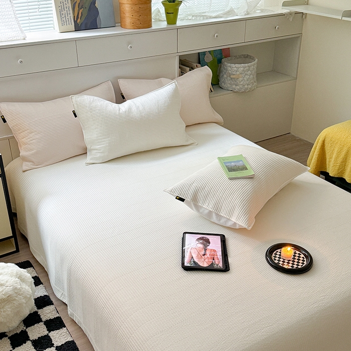 91家纺网 家纺一手货源 找家纺 琳可家居 2024新款50支贡缎超柔全棉磨毛床盖三件套可搭冬被大梨床盖基础百搭款 本白_全棉磨毛