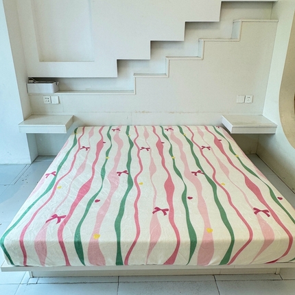 91家纺网 家纺一手货源 找家纺 （总）一隅花田 2024新款牛奶绒床笠