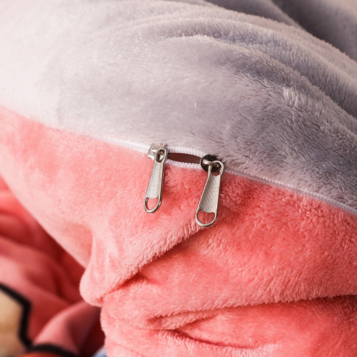 91家纺网 家纺一手货源 找家纺 凡客 2024新款牛奶绒大版印花四件套 猫趣