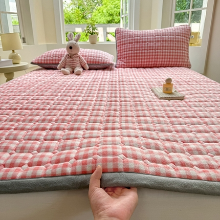 2024新款牛奶绒床垫保暖床褥子夹棉加厚印花床护垫大床图 粉小格