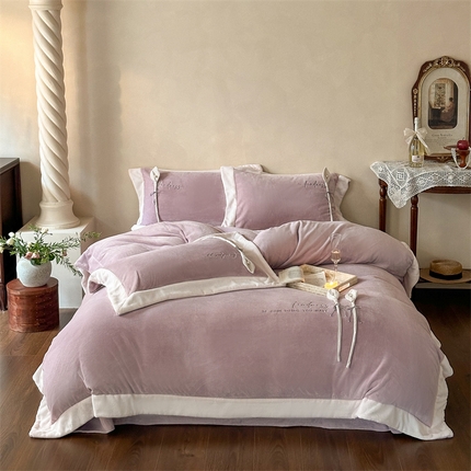 91家纺网 家纺一手货源 找家纺 （总）2024新款高克重牛奶绒四件套-辛西娅